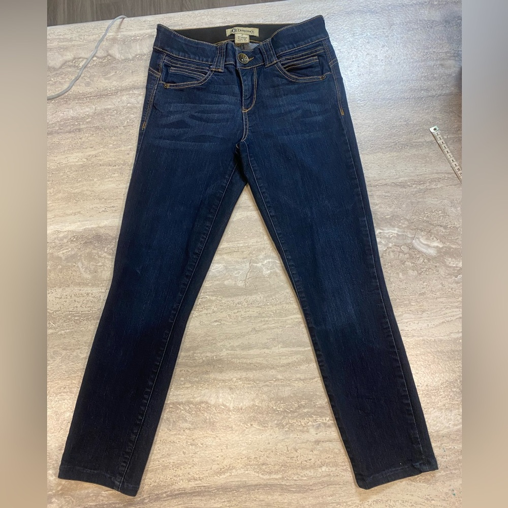 Democracy Ab-Solution Women’s Size 2 Dark Wash Skinny Jeans Booty Lift